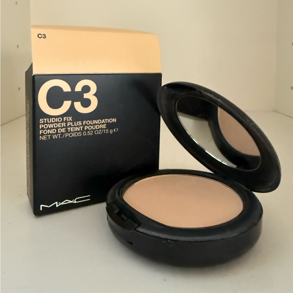 C3 ~ MAC Studio Fix Powder Plus Foundation, Original Formula, Full Size, NIB